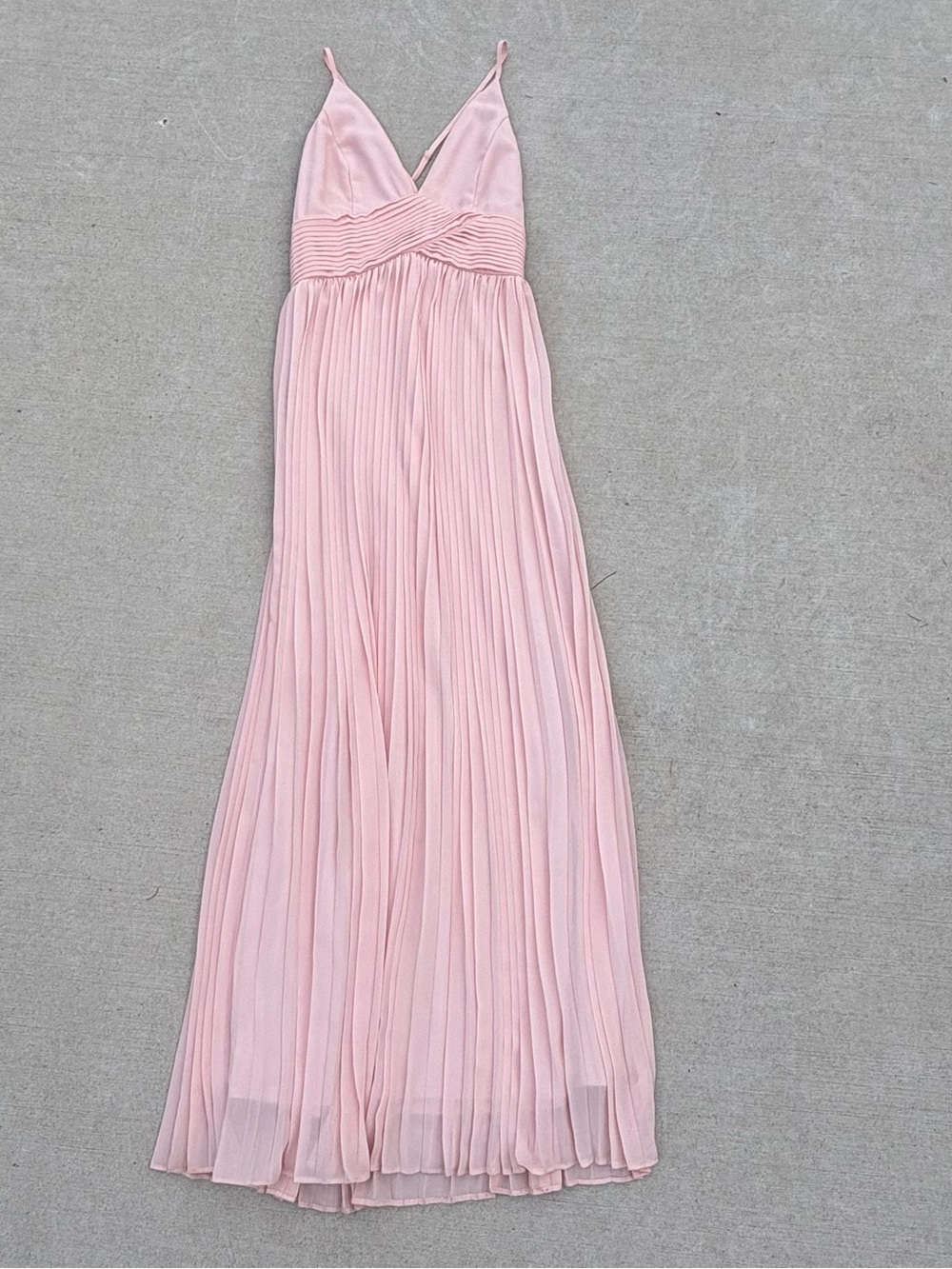 Soieblu Pink Pleated Maxi Dress - V-Neck Spaghetti Strap